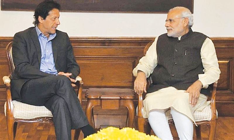 इमरान खान को मोदी जैसा काम करना होगा