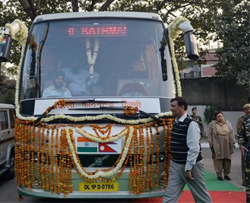 भारत-नेपाल के बीच प्रतिदिन चार बस सेवाएं चलाने को लेकर मिली मंजूरी