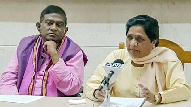 बहुकोणीय संघर्ष से छतीसगढ़ में कमल का भविष्य सांसत में /अनामी शरण बबल