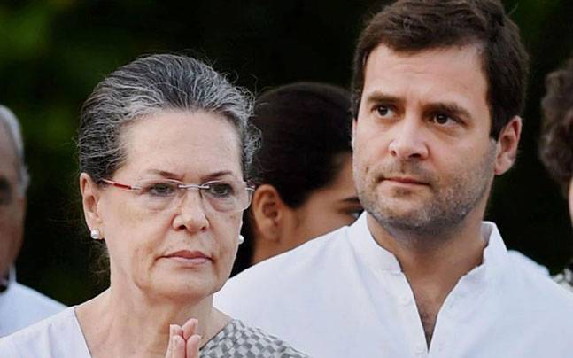कोरोना काल में सेवा कम सियासत के दाँव ज्यादा लगा रही है कांग्रेस