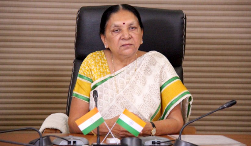 मध्य प्रदेश की राज्यपाल आनंदीबेन पटेल ने लोगों से कहा ‘पीएम मोदी का ध्यान रखना’