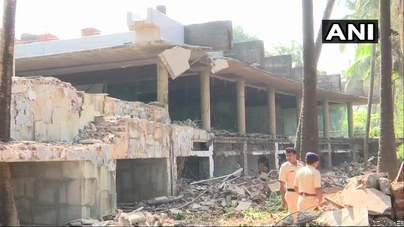 पीएनबी को चूना लगाकर फरार भगोडे नीरव का शानदार बंगला खंडहर बना