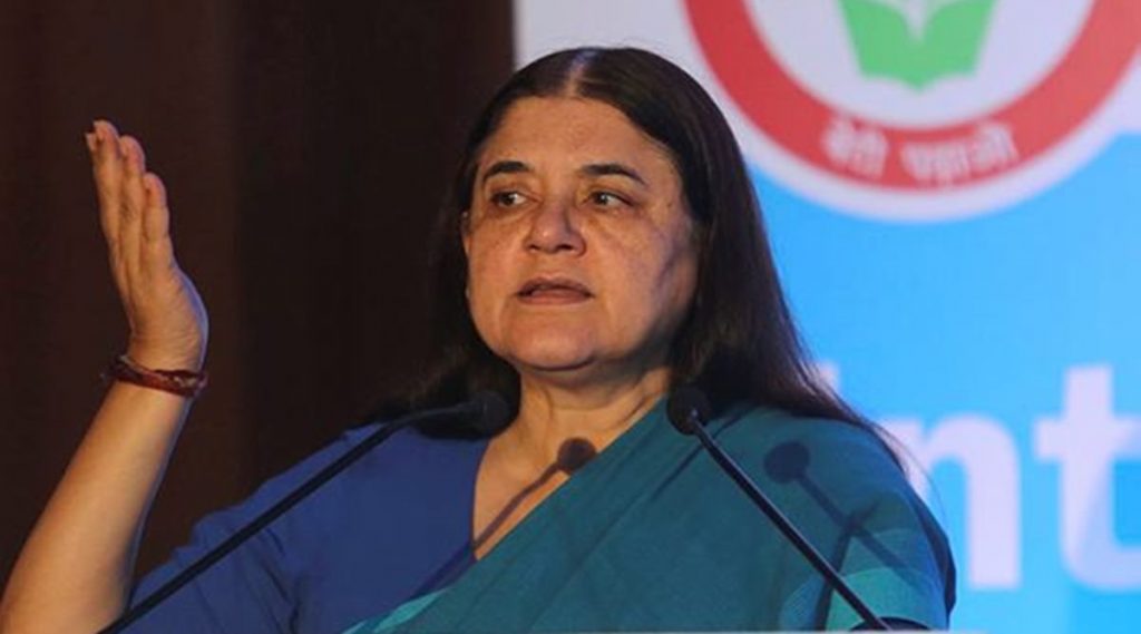 चुनाव आयोग ने दिए मेनका गांधी को नोटिस, मुस्लिमों को लेकर मेनका के विवादित बयान