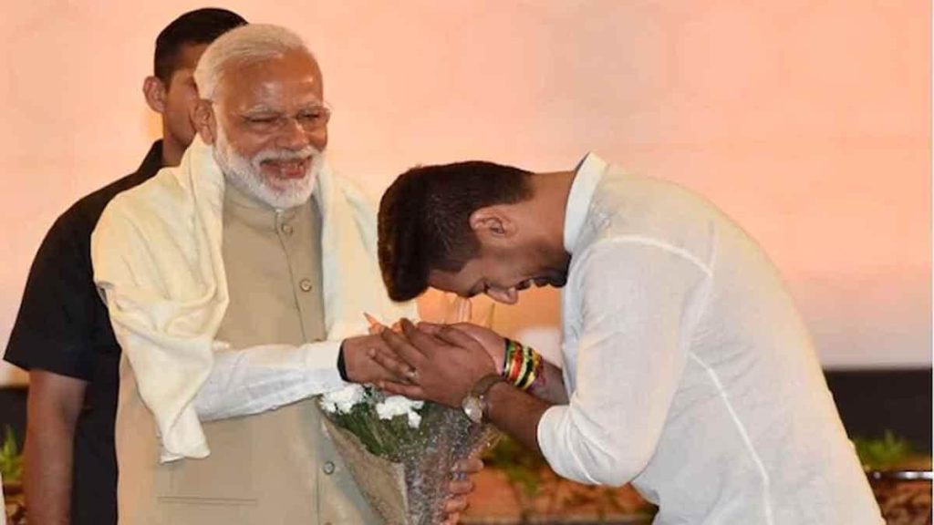 पीएम मोदी के नाम और फोटो इस्तेमाल करने के लिए भाजपा और लोजपा में टकराव