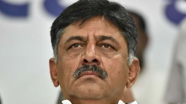 कर्नाटक कांग्रेस चीफ डीके शिवकुमार के 14 ठिकानों पर सीबीआई का छापा