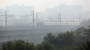 दिल्ली में फिर बढ़ा प्रदूषण, 400 के करीब पहुंचा AQI