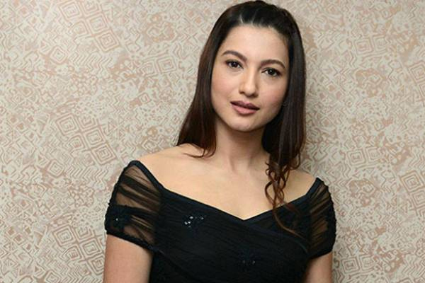 गौहर खान ने इस्माइल दरबार के बेटे के साथ शादी की अफवाहों का किया खंडन