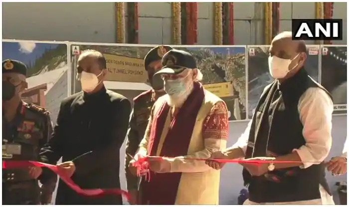 पीएम मोदी ने किया दुनिया की सबसे लंबी हाईवे सुरंग का उद्घाटन, जानें इस सुरंग की खासियत
