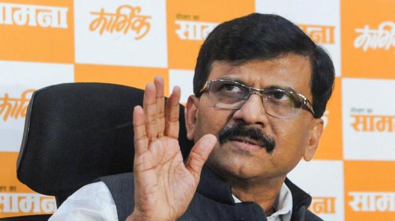 कांगेस के समर्थन में उतरे संजय राउत, पुलिस द्वारा राहुल के साथ हुए बरताव के लिए की निंदा