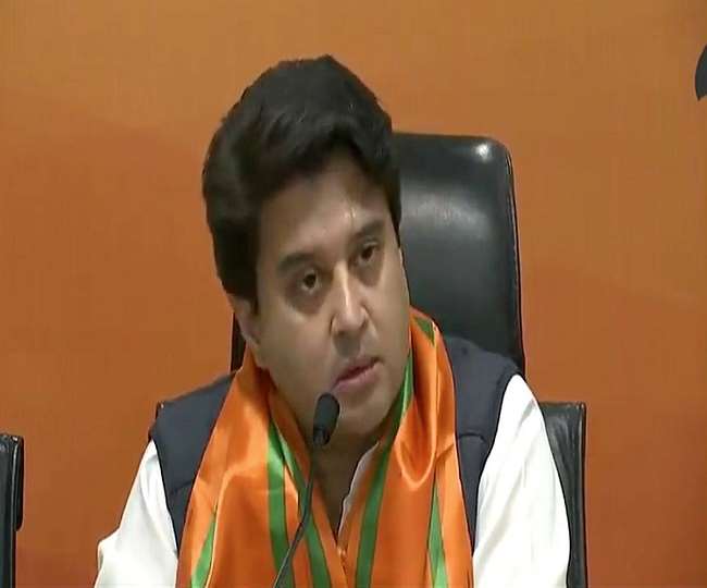 सिंधिया का कमलनाथ पर कसा तंज बोले- कमल नाथ को सवा साल केवल कुर्सी और तिजोरी की चिंता रही