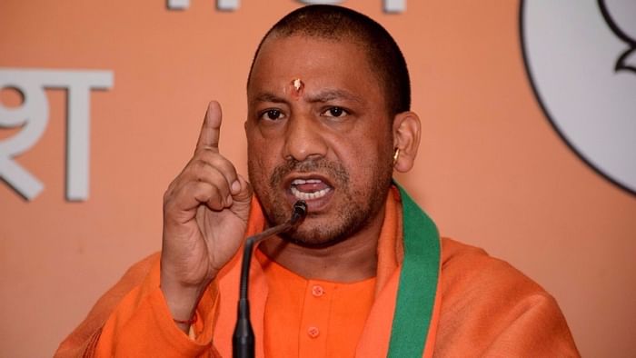 हाथरस मामला: मुख्यमंत्री योगी ने हाथरस केस में सीबीआई जांच के लिए दिया आदेश