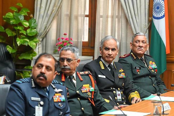 सेना के शीर्ष कमांडरों का आज से चार दिवसीय सम्मेलन