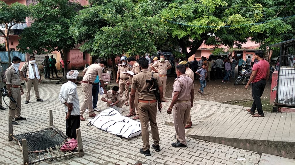 जमीनी विवाद को लेकर कलयुगी बेटे ने की मां की हत्या