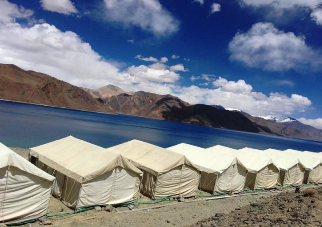 लद्दाख में चीन पर चौकस भारतीय सैनिकों को ठंड से लड़ने को मिल गया कवच
