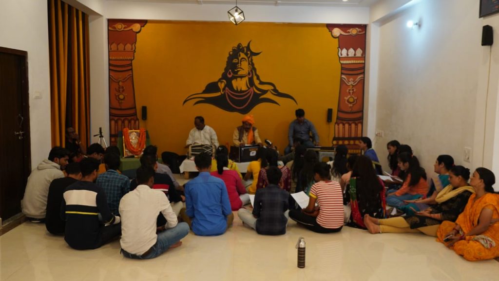 उत्तर मध्य क्षेत्र सांस्कृतिक केन्द्र एवं लोक संस्कृति विकास संस्थान, प्रयागराज के तत्वाधान में 16 संस्कार का सात दिवसीय कार्यशाला आयोजित