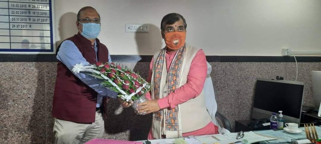 प्रधान सचिव, श्रम , श्री मिहिर कुमार सिंह ने नए श्रम संसाधन विभाग के माननीय मंत्री श्री जिवेश मिश्रा का किया स्वागत