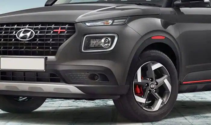 Hyundai ला रही छोटी SUV, पहली बार दिखी झलक