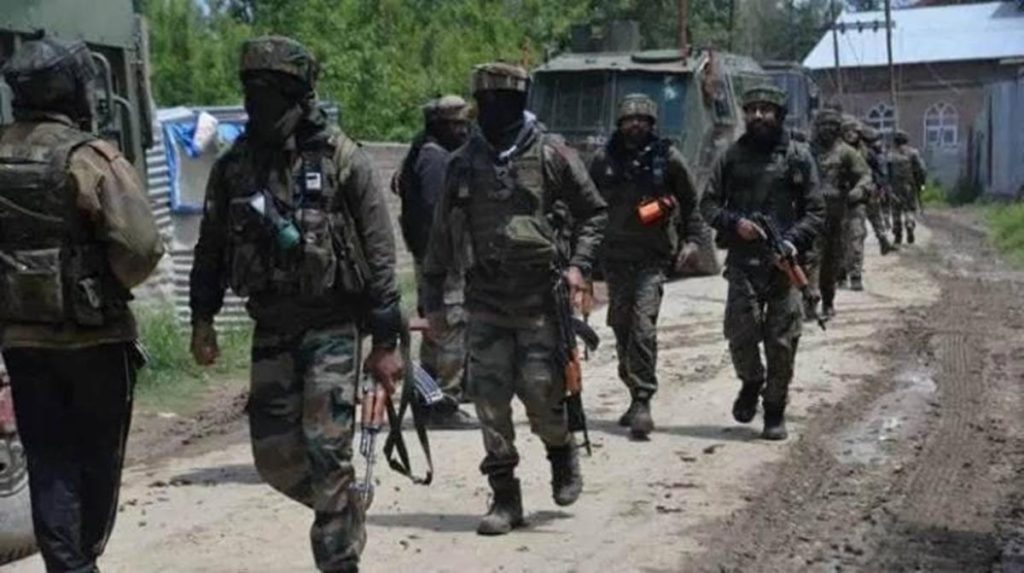 सुरक्षाबलों ने 4 आतंकवादी मार गिराए, घंटों चली मुठभेड़