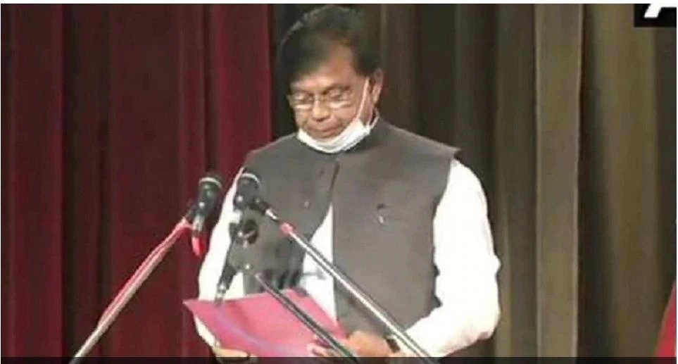 बिहार के शिक्षा मंत्री मेवालाल ने दिया इस्तीफा