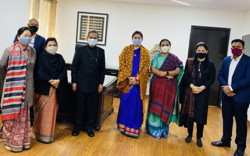 पूरक पोषण के लिए केंद्र 2003 करोड़ रुपए की संशोधित रूपरेखा अनुसार निधि दे