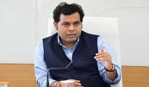 एक दिवसीय मथुरा दौरे पर वृन्दावन पहुँचे प्रदेश सरकार के उर्जामंत्री श्री कांत शर्मा