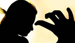 युवती को नशीला पदार्थ देकर अगवा करके किया दुष्कर्म