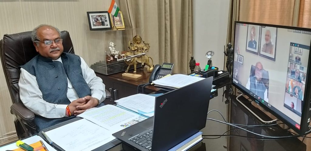 छोटे रकबे वाले किसानों को उपलब्ध हो उपयोगी साधन- श्री तोमर