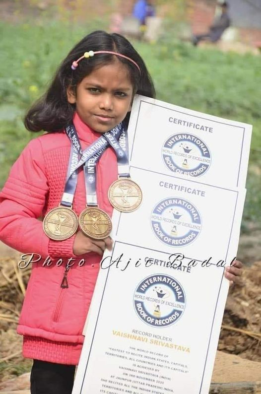 जौनपुर की गुगल गर्ल वैष्णवी श्रीवास्तव ने तीन इंटरनेशनल बुक रिकॉर्ड किए अपने नाम Vaishnavi Srivastava, popularly known as Google Girl, has also demolished the third record of the International Book of Records. He has done all three records in his own name within 23 days.
