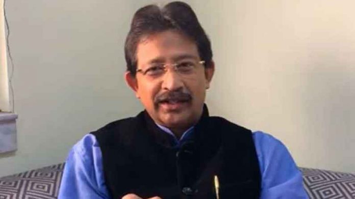 तृणमूल कांग्रेस के वरिष्ठ नेता राजीव बनर्जी ने विधायक पद से भी दिया इस्तीफा Now senior Trinamool Congress leader Rajiv Banerjee has resigned as MLA on Friday. A few days before that he also resigned from the Mamta Banerjee cabinet