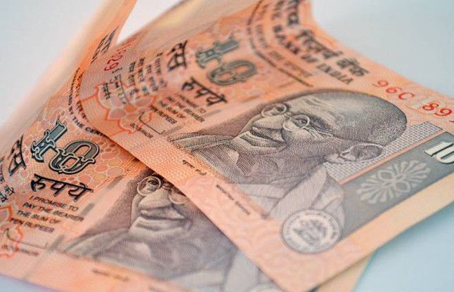 आरबीआई ने जारी किया आदेश, अब नहीं चलेंगे 100, 10 और 5 रुपए के पुराने नोट The circulation of old notes of 100 rupees, 10 rupees and 5 rupees is now coming to an end. While issuing this order, RBI said that from March-April