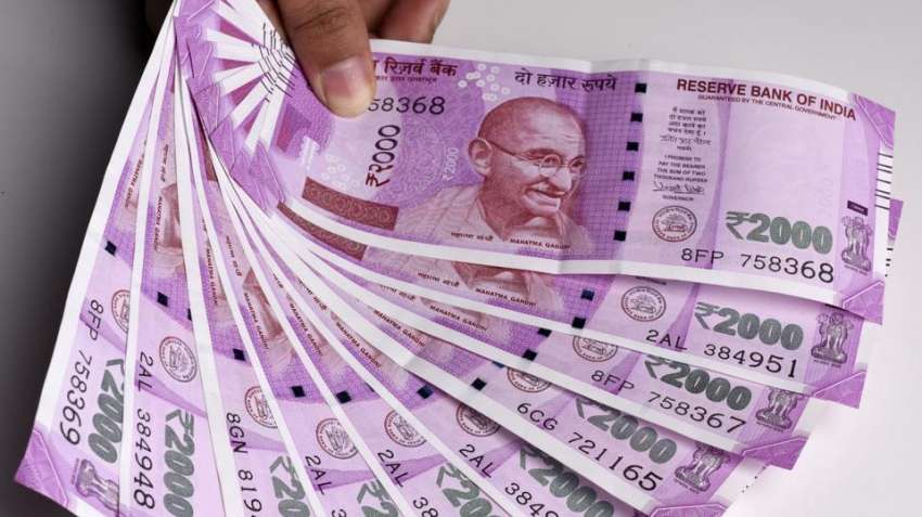 केंद्रीय कर्मचारियों और पेंशनर्स के लिए खुशखबरी, महंगाई भत्ते के साथ ट्रांसफर होगा महंगाई राहत का पैसा There is great news for 50 lakh central employees and 61 lakh pensioners of the country. The central government has increased the dearness allowance,