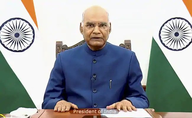 राष्ट्रपति राम नाथ कोविंद के अभिभाषण से पर कृषि मंत्री ने दी प्रतिक्रिया, बोले- खेती को लाभकारी बनाने के लिए केंद्र सरकार प्रतिबद्ध Today in the Parliament House, President Ram Nath Kovind tied the bridge to praise Modi. At the same time, the President expressed happiness about the