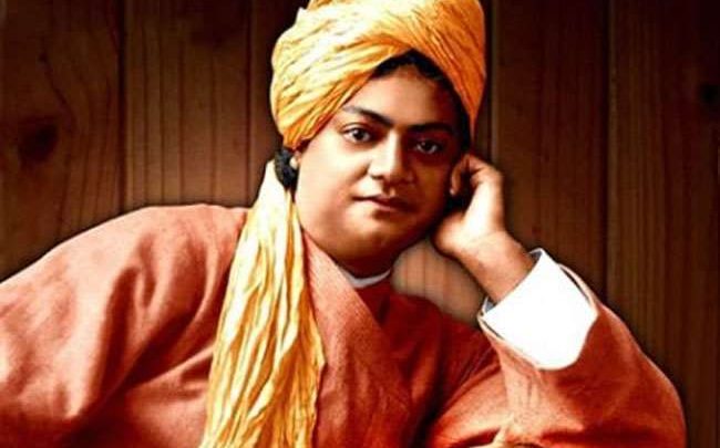 केंद्रीय गृहमंत्री अमित शाह और सूचना प्रसारण मंत्री प्रकाश जावड़ेकर ने स्वामी विवेकानंद की जयंती पर किया नमन Union Home Minister Amit Shah and Information Broadcasting Minister Prakash Javadekar on Tuesday paid tributes to Swami Vivekananda's birth anniversary