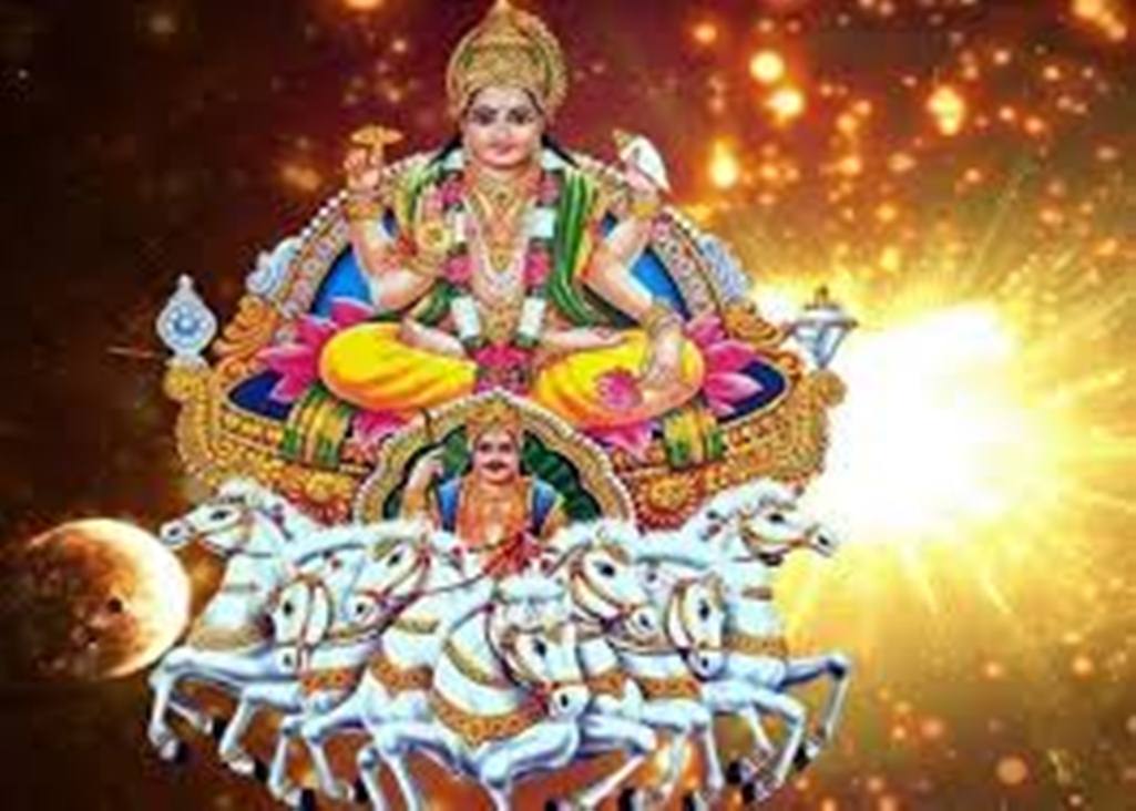 19फरवरी को है अचला सप्तमी का व्रत, जानें शुभ मुहूर्त और महत्व Achala Saptami is also called Rath, Surya and Arogya Saptami. This year Achala Saptami is 19th February (Friday). Sun god is worshiped on Achala Saptami. It is believed that light, wealth, wealth and children come from the effects of this fast.