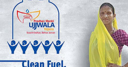 बजट 2021: वित्त मंत्री ने किया ऐलान, 1 करोड़ परिवारों को फ्री गैस कनेक्शन देगी मोदी सरकार