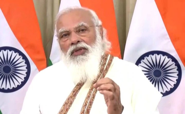 आज का बजट भारत के आत्मविश्वास को उजागर करने वाला है- पीएम मोदी Praising the general budget, PM Modi said that this year's budget has been presented amidst extraordinary circumstances. He said that