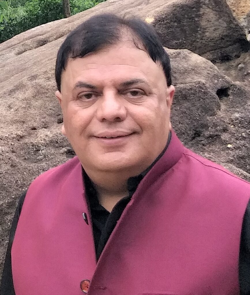 Senior journalist and noted film critic Pradeep Sardana was awarded the 'Mahatma Gandhi National Journalism Award' for his exceptional contribution to journalism.
