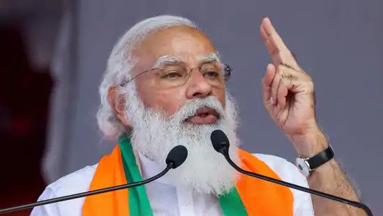 देश को गैर-पारदर्शी ऋण संस्कृति से मुक्ति के कदम उठाए गए हैं: प्रधानमंत्री नरेन्द्र मोदी Prime Minister Shri Narendra Modi addressed the webinar about the effective implementation of budget provisions related to financial