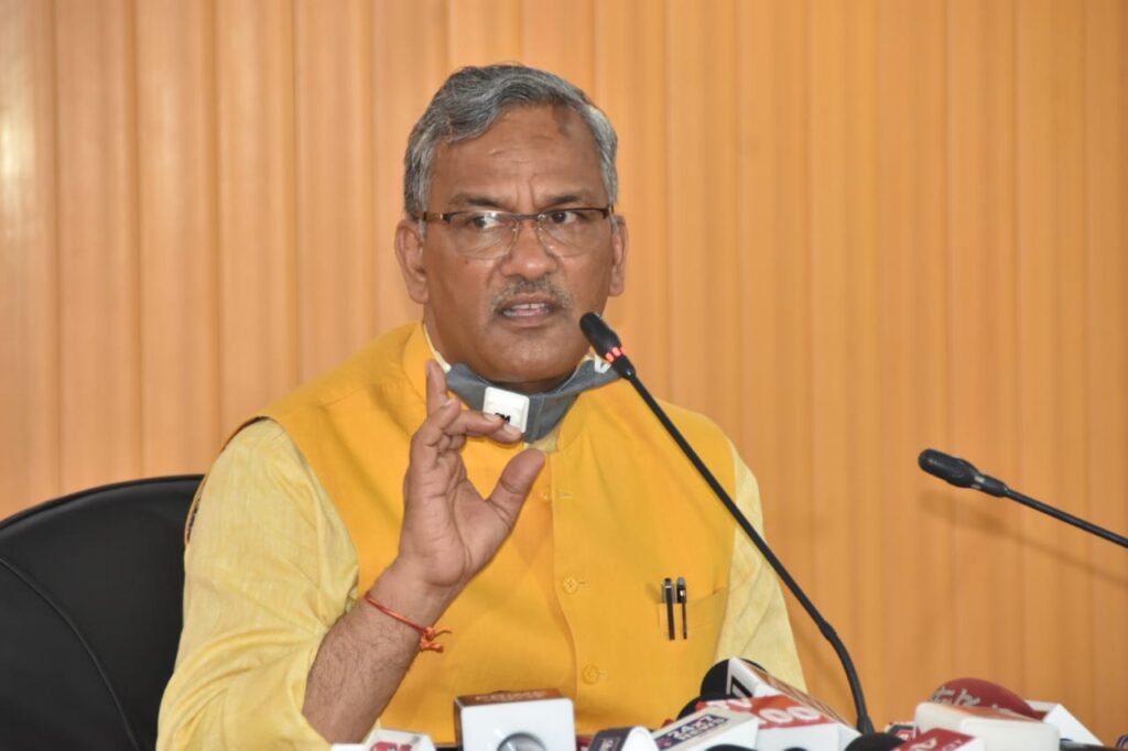 गांवों को सड़कों से जोड़ने के लिए प्रधानमंत्री ग्राम सड़क योजना बहुत महत्वपूर्ण है- मुख्यमंत्री त्रिवेन्द्र सिंह रावत