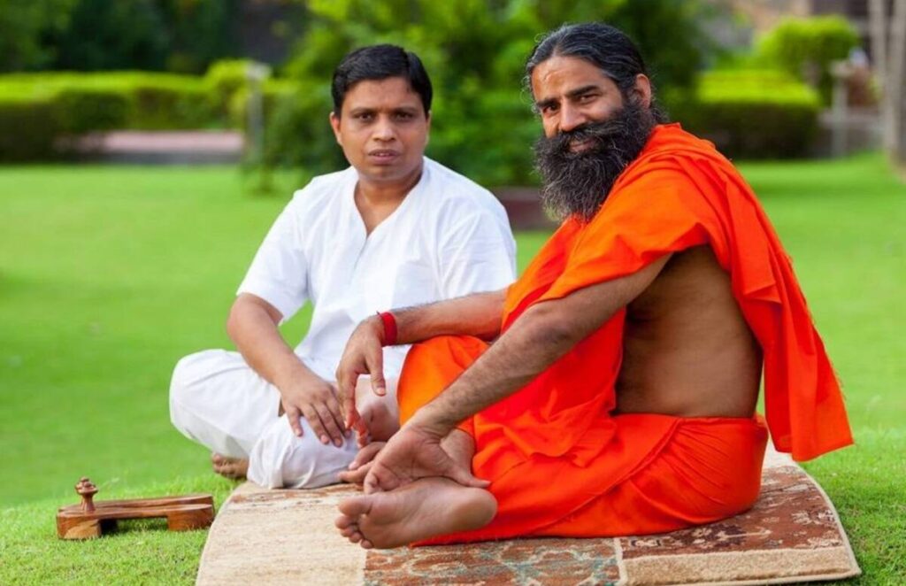 उत्तराखंड त्रासदी के अनाथ बच्चों की मदद के लिए आगे आया पतांजली, गोद लेने का किया ऐलान Patanjali Yogpeeth has once again come forward to help the orphaned children in the Tapovan disaster. Acharya Balakrishna