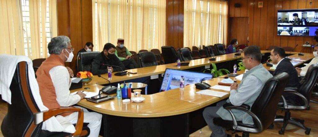 मुख्यमंत्री त्रिवेंद्र सिंह रावत ने की कुम्भ मेला के कार्यों की समीक्षा, अधिकारियों को कार्यों को शीघ्र पूर्ण करने के दिये निर्देश Chief Minister Shri Trivendra Singh Rawat has given instructions to ensure effective arrangements for the upcoming Kumbh Mela in a safe