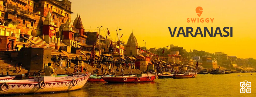 अब स्विगी से जुड़ेंगे वाराणसी के पटरी व्यवसाई, घर बैठे मिलेंगे मोमोस बनारसी चाट व अन्य स्वादिष्ट व्यंजन Just a few days ago, this initiative was taken by Duda of Varanasi after Prime Minister Narendra Modi interacted directly with Varanasi's momos seller Arvind Maurya, which led to the involvement of many businessmen in Varanasi.