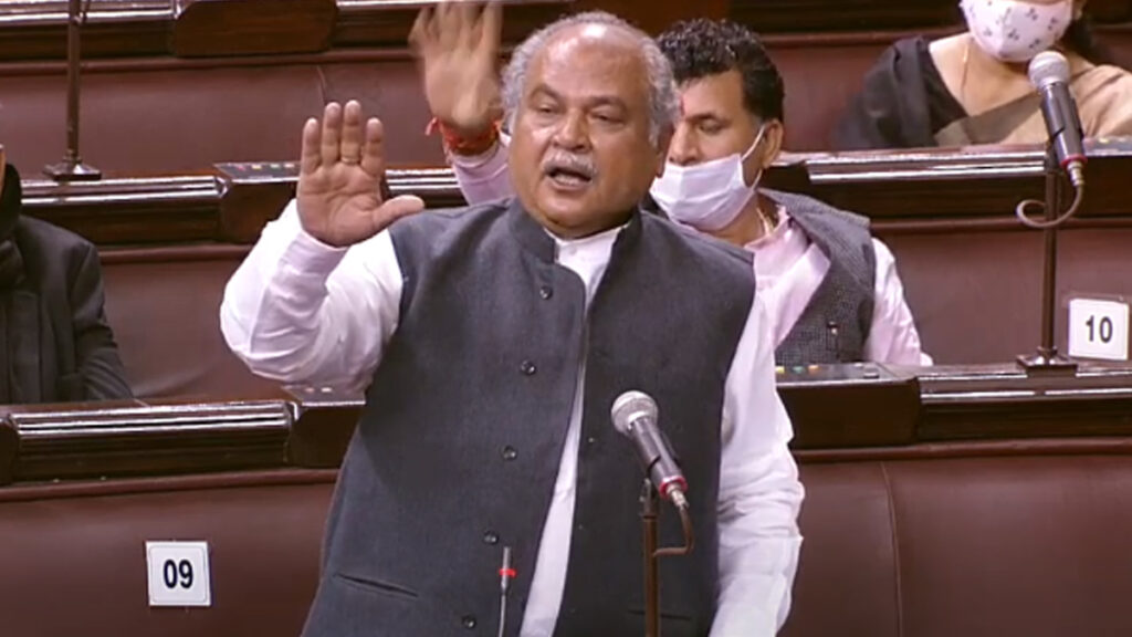 राज्यसभा में विपक्ष पर कृषि मंत्री तोमर का फूटा गुस्सा, बोले- सरकार जो टैक्स ले रही, आंदोलन उसके खिलाफ या टैक्स फ्री करने वाले के खिलाफ? On Friday, Agriculture Minister Narendra Singh Tomar targeted the Rajya Sabha opposition on the agricultural laws brought by the Center.