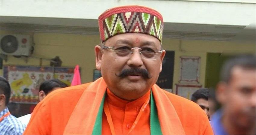 चैबट्टाखाल विधानसभा सीट को छोड़ने का प्रश्न ही नहीं होताः सतपाल महाराज Pauri Garhwal parliamentary seat is to be held after Uttarakhand MP Pauri Garhwal MP Tirath Singh Rawat became the 10th Chief Minister of Uttarakhand. The same Chief Minister Tirath Singh Rawat also has to contest the election of MLA. By-elections are to be held in the parliamentary seat of Pauri Garhwal and one assembly seat.