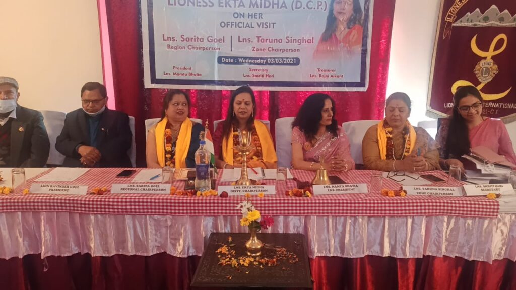 लायनेस क्लब मसूरी हिल की डिस्ट्रिक्ट चेयर पर्सन एकता मीधा अपने आधिकारिक दौरे पर मसूरी पहुँची, मसूरी क्लब के द्वारा किये जा रहे समाजिक कार्यो को सहराया Persona Ekta Midha, District Chair of Lions Club Mussoorie Hill in Mussoorie arrived in Mussoorie on her official visit where she was welcomed