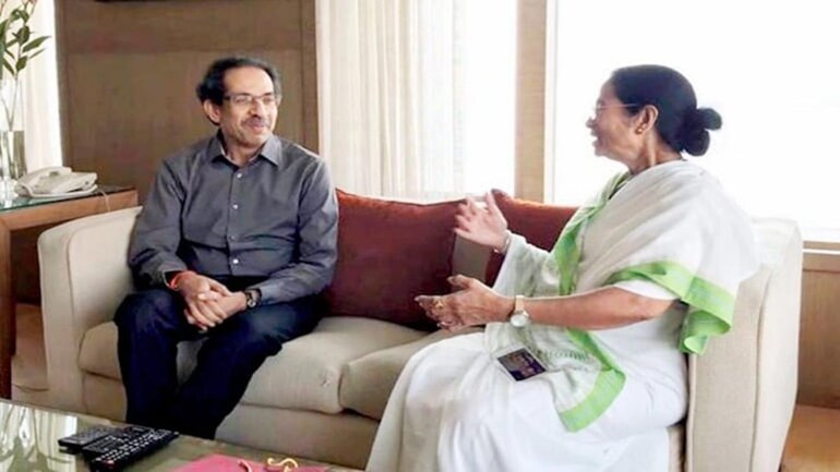 राजद और सपा के बाद अब शिवसेना ने भी दिया टीएमसी का साथ, पश्चिम बंगाल चुनाव नहीं लड़ेगी शिवसेना Preparations for the assembly elections in West Bengal are in full swing. As soon as the assembly elections are near, all the parties have started campaigning. Meanwhile, a big news is coming that the Shiv Sena has announced not to contest elections in West Bengal.