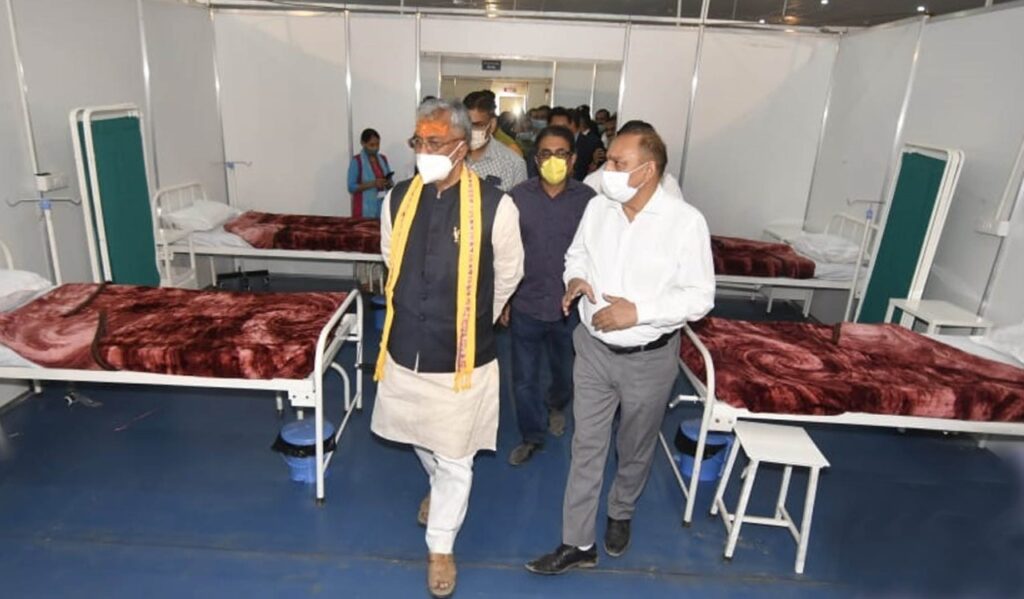अत्याधुनिक सुविधाओं से लैस मीडिया सेंटर से कुम्भ की कवरेज में होगी आसानीः मुख्यमंत्री त्रिवेंद्र सिंह रावत Chief Minister Shri Trivendra Singh Rawat said that the state government is ready to organize the divine and grand Mahakumbh in Haridwar.