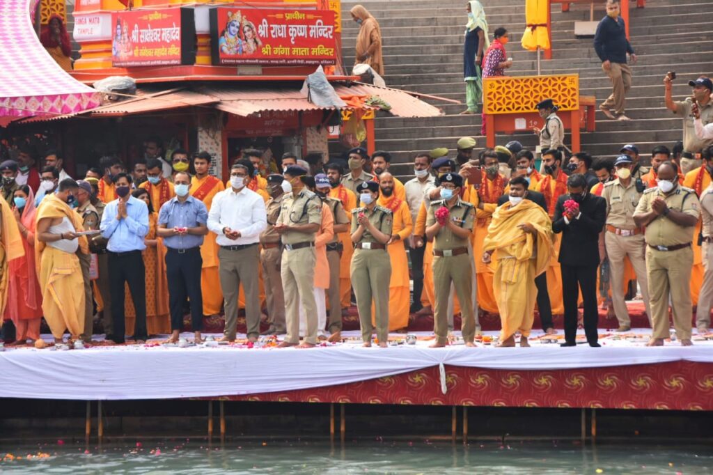 मुख्यमंत्री तीरथ सिंह रावत ने हरिद्वार महाकुंभ का किया शुभारंभ, बोले दिव्य भव्य कुंभ होगा, लेकिन कोविड गाइडलाइंस का पालन भी जरूरी