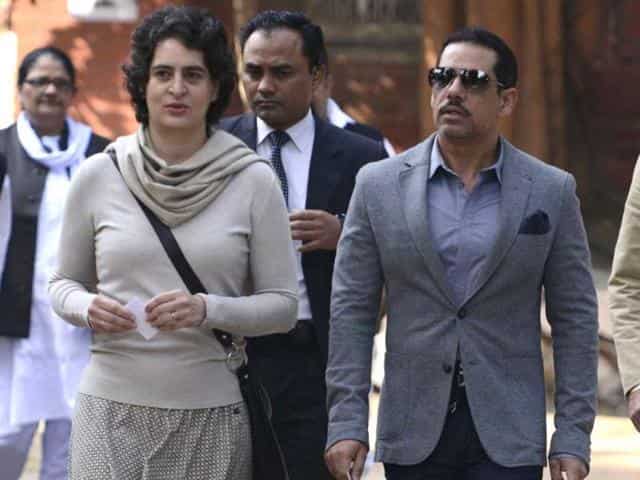 रॉबर्ट वाड्रा को हुआ कोरोना, प्रियंका गांधी भी आईसोलेशन में, रद्द की चुनावी रैलियां Congress President Sonia Gandhi's son-in-law Robert Vadra has also been hit by Corona. After Robert is Corona, Priyanka Gandhi Vadra