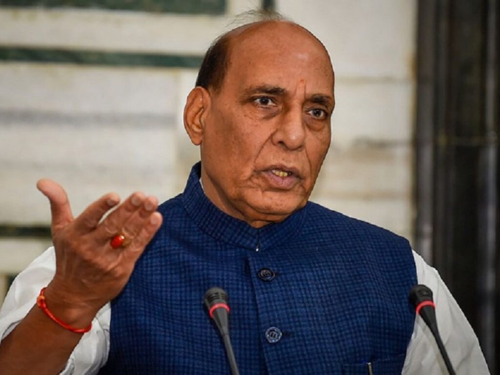 रक्षा मंत्री श्री राजनाथ सिंह ने 51 ईसीएचएस पॉलीक्लिनिक में संविदा कर्मचारियों की अस्थायी भर्ती को दी मंजूरी